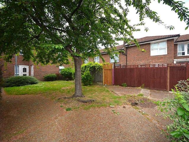 House for rent in Clapham, Greater London
