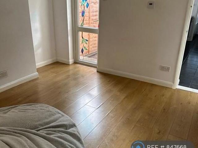 House for rent in Brompton, Gillingham