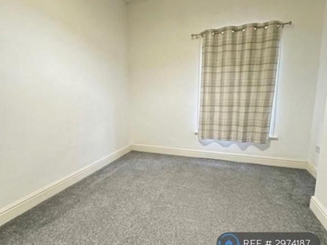 House for rent in Holywell, The Slade