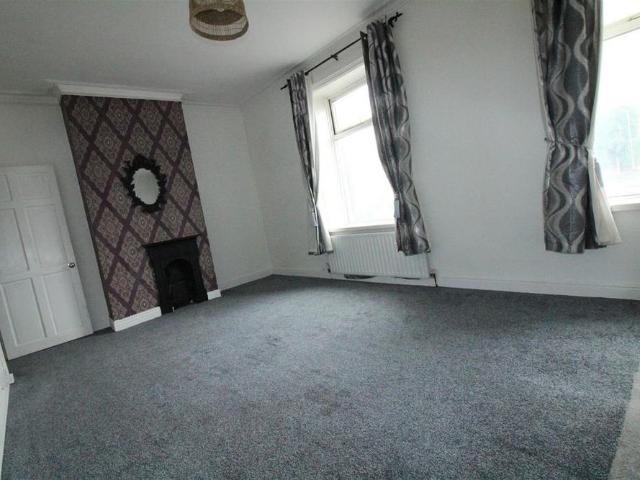 House for rent in Woodkirk, West Yorkshire