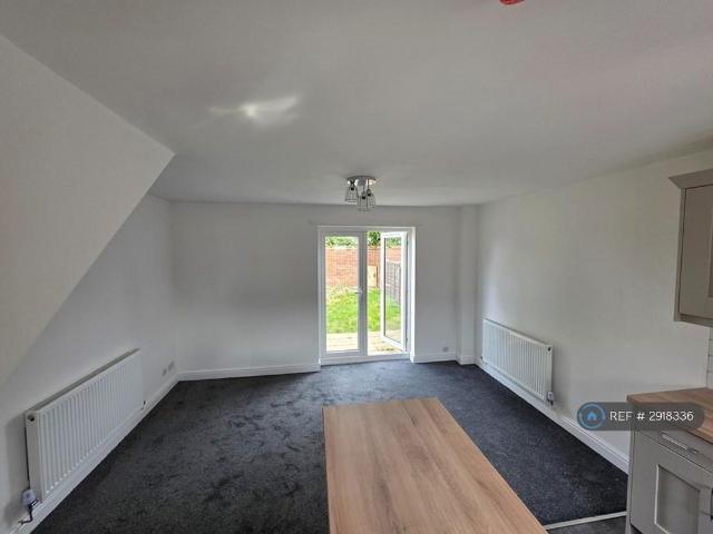 House for rent in Beamhurst, Staffordshire