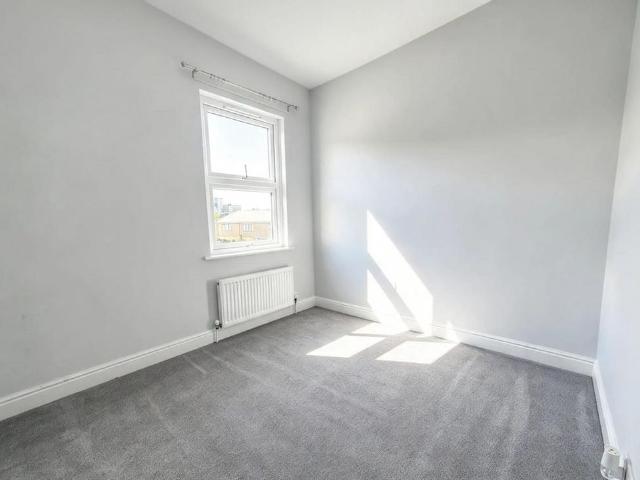 House for rent in Kingstone, Barnsley