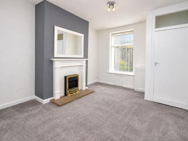 House for rent in Hollins Grove, Darwen