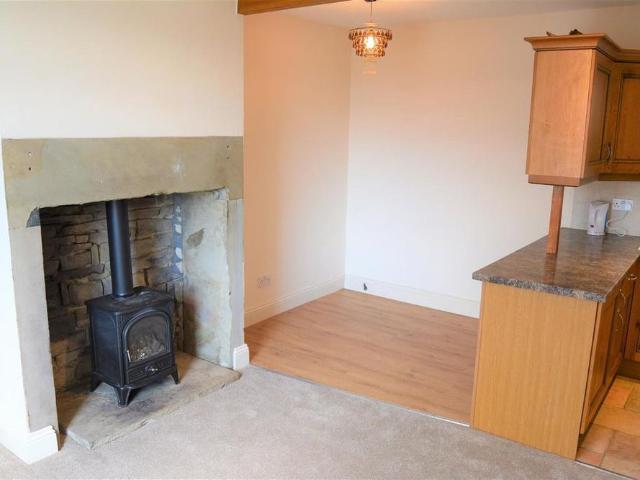 House for rent in Salendine Nook, West Yorkshire