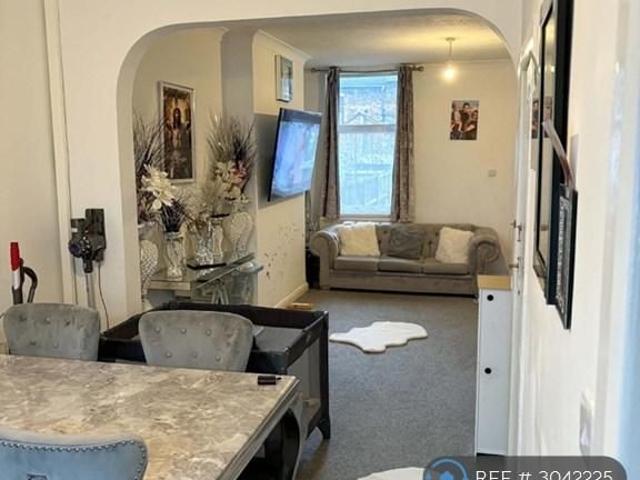 House for rent in Stoke, Stoke-on-Trent