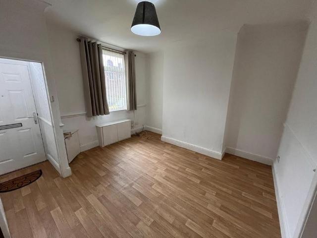 House for rent in Ashton-under-Lyne, Tameside