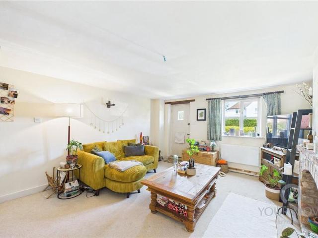 House for rent in Steeple Claydon, Buckinghamshire