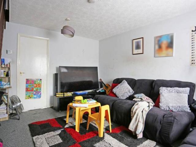 House for rent in London Borough of Barking and Dagenham, Greater London