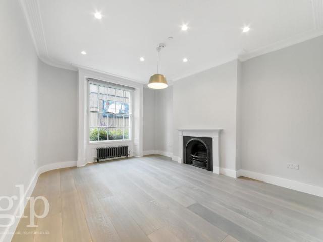 House for rent in Soho, Greater London