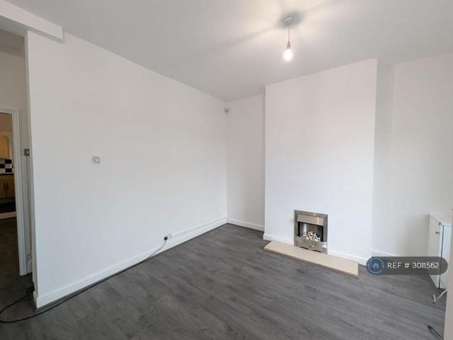 House for rent in Georgia, Greater Manchester