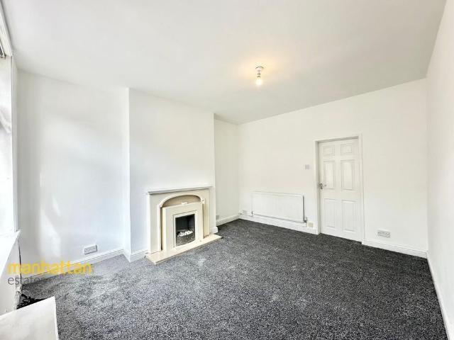 House for rent in The Haulgh, Lee Bank