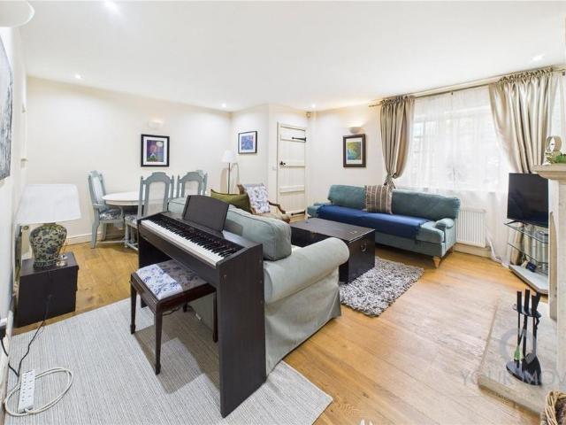 House for rent in Flore, West Northamptonshire