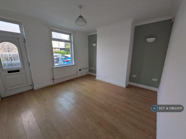 House for rent in Nutgrove, St Helens