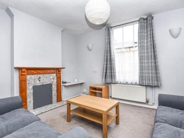 House for rent in Robin Hood, The Slade