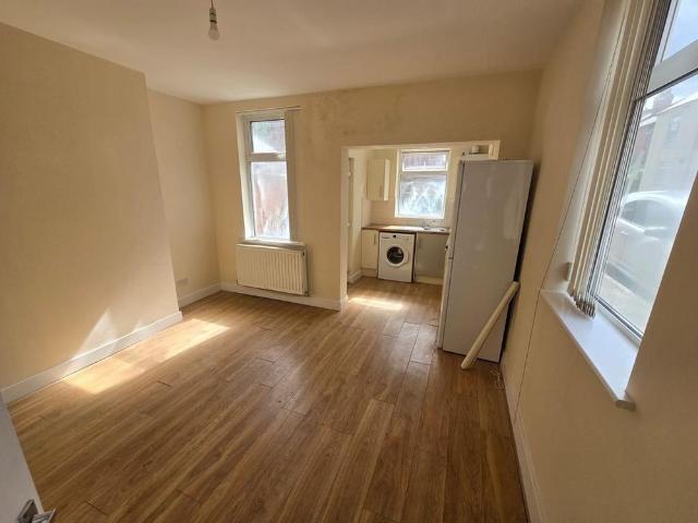House for rent in Potters Corner, East Midlands