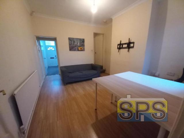 House for rent in Stoke, Stoke-on-Trent