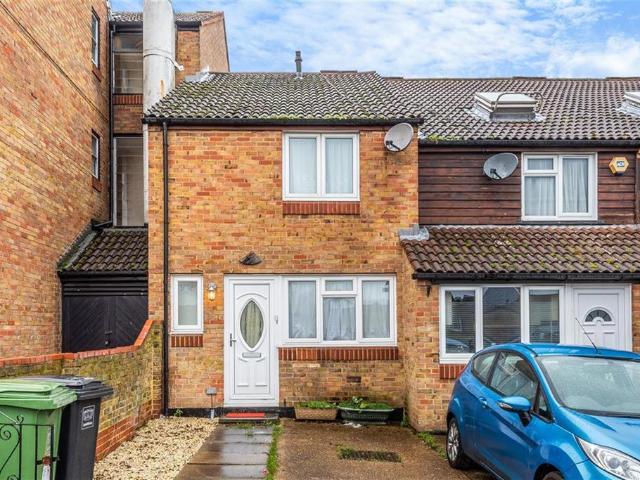 House for rent in London Borough of Lewisham, Bell Green