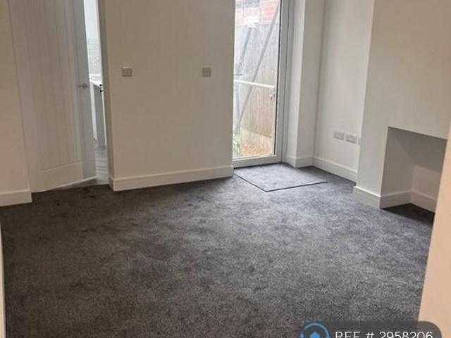 House for rent in Stoke, Stoke-on-Trent