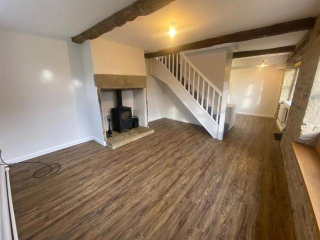 House for rent in Norwood Green, Calderdale