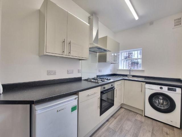 House for rent in Highfields, Old Wharf