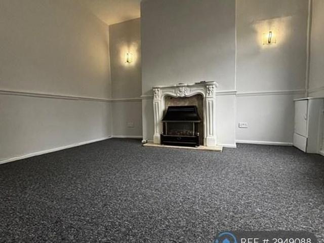 House for rent in The Haulgh, Lee Bank