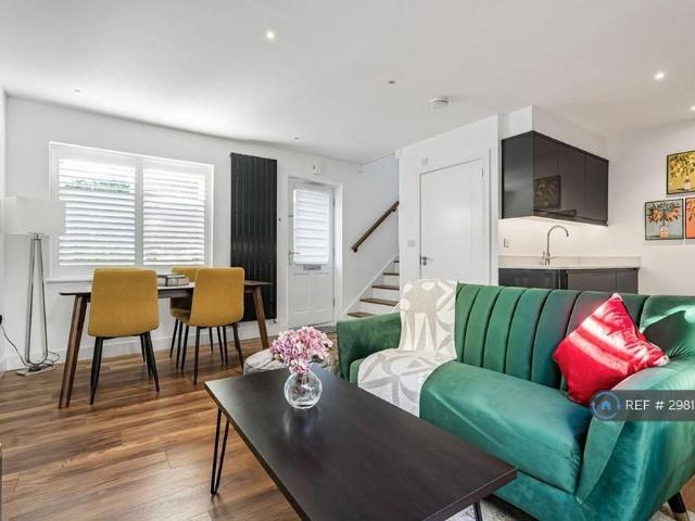 House for rent in St Albans, Five Acres