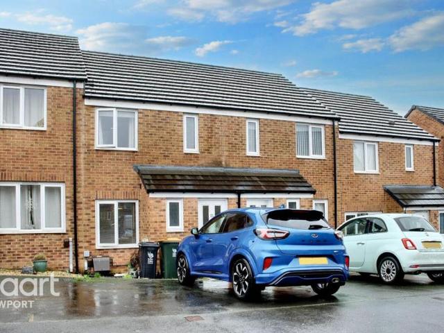 House for rent in Maesglas, Newport