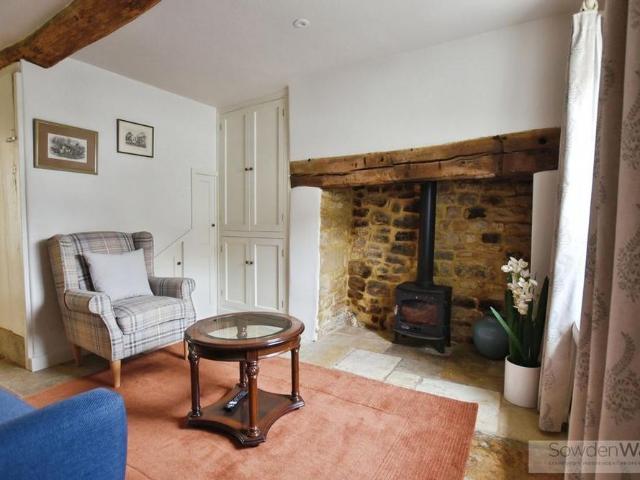 House for rent in Baron St Martin, Barholm