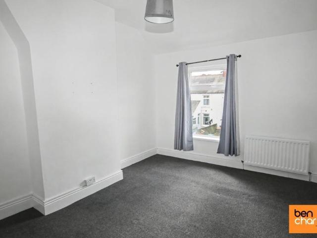 House for rent in Esh