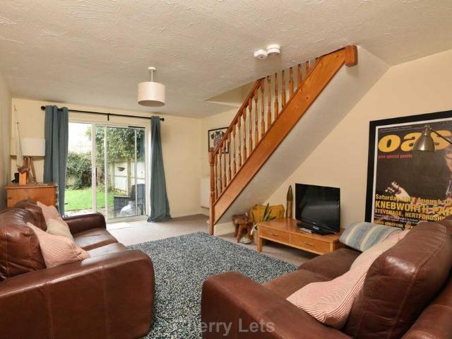 House for rent in Elmsbrook, Evershot