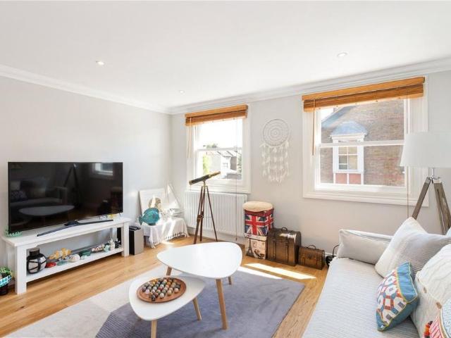 House for rent in Clewer Village, Windsor