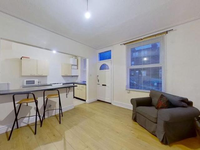 House for rent in Burley, West Yorkshire