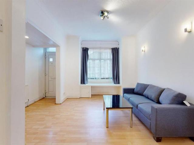 House for rent in Greater London