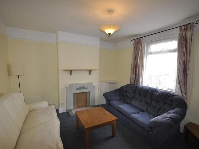 House for rent in Golden Valley, Gloucestershire