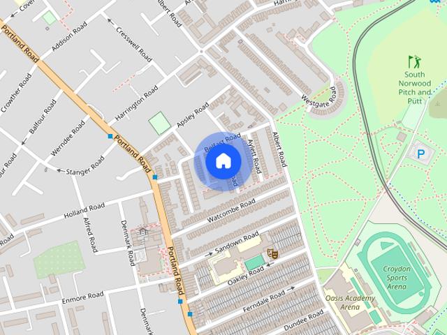 Townhouse for rent in London Borough of Croydon, Greater London