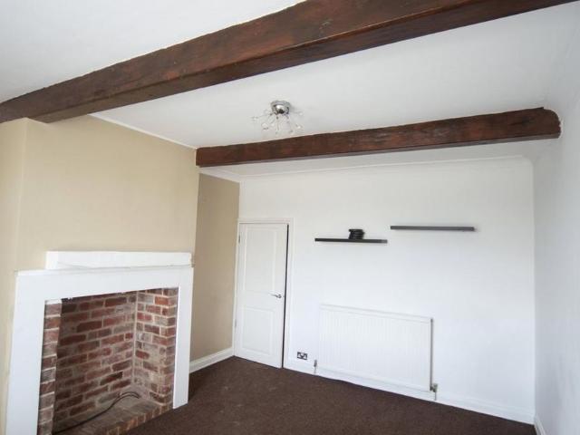House for rent in Norristhorpe, West Yorkshire