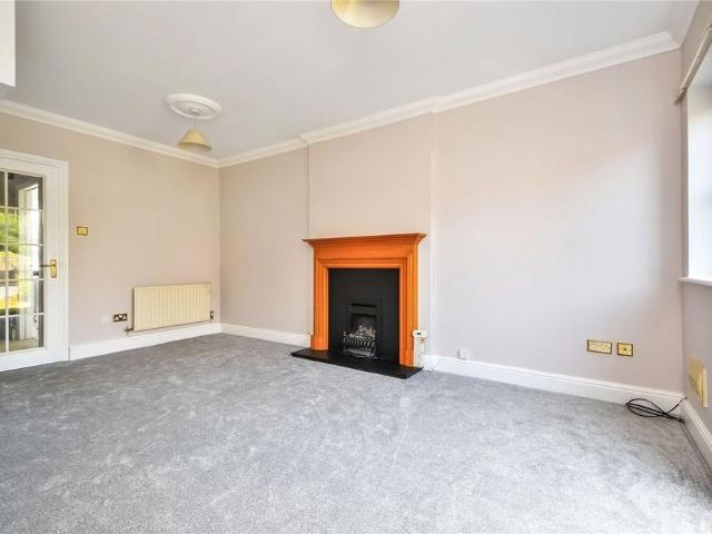 House for rent in Sleepers' Hill, Hampshire