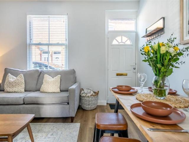 House for rent in Holgate, High Field