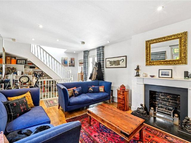 House for rent in Earl's Court, Greater London