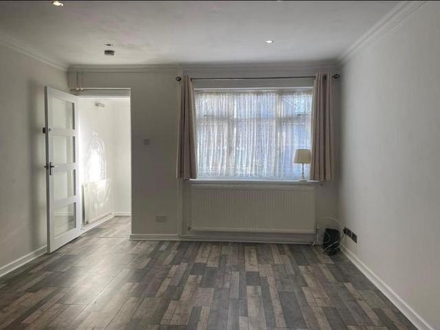 House for rent in Hayes, Greater London
