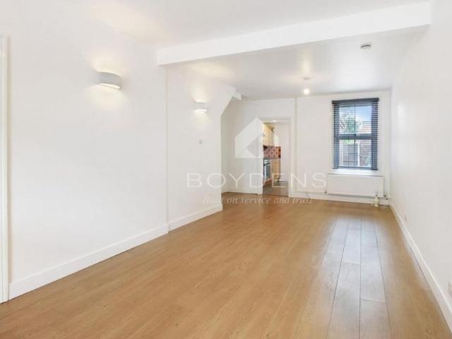 House for rent in Fordham Heath, Essex