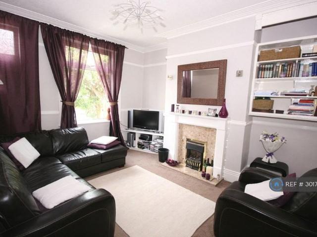 House for rent in Apperley Bridge, West Yorkshire