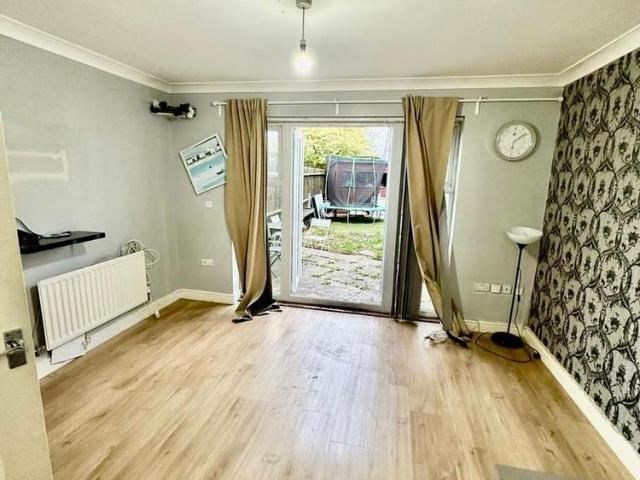 House for rent in London Borough of Barking and Dagenham, Greater London