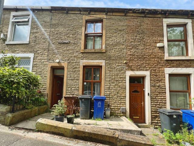 House for rent in Woodnook, Backburn
