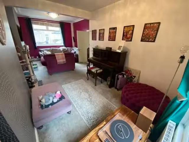 House for rent in Newport
