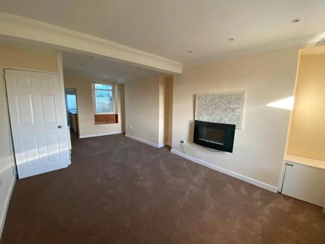 Apartment for rent in Waun-wen, Swansea