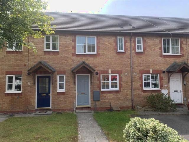 Apartment for rent in Laleston, Broadlands