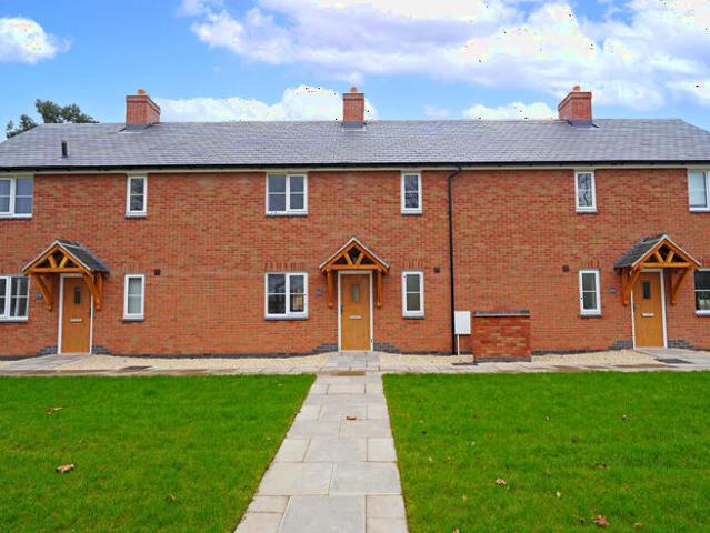 Apartment for rent in West End, Old Wharf
