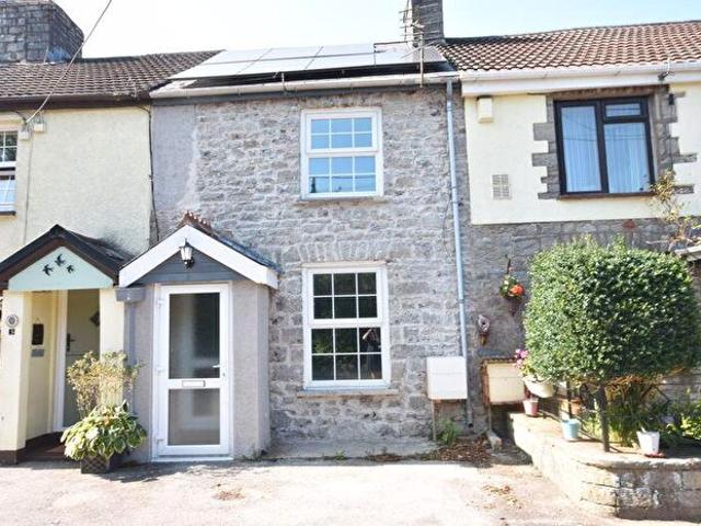 Apartment for rent in Llanharry, Brynsadler
