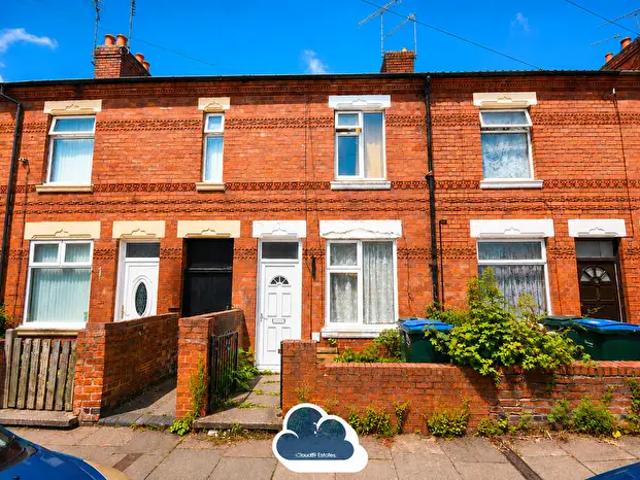 Apartment for rent in Ball Hill, West Midlands